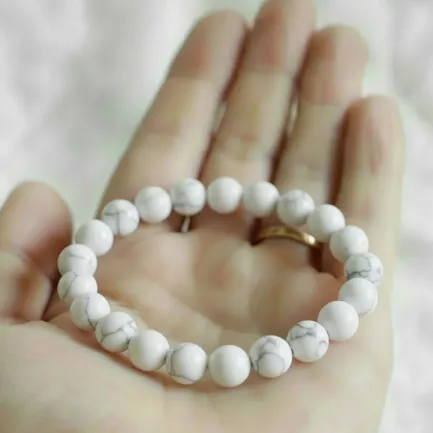 Bracelet Pour le Sommeil en Howlite - Meilleure Nuit 3 Bracelet Pour le Sommeil en Howlite - Meilleure Nuit – Image 3
