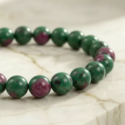Bracelet Rubis Zoïsite Pierre Naturelle 8mm Grade AAA 2 bracelet rubis zoisite vue zoom