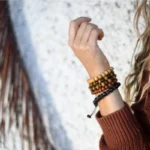 Avis bracelet anti stress pour femme : découvrez les modèles énergétiques efficaces