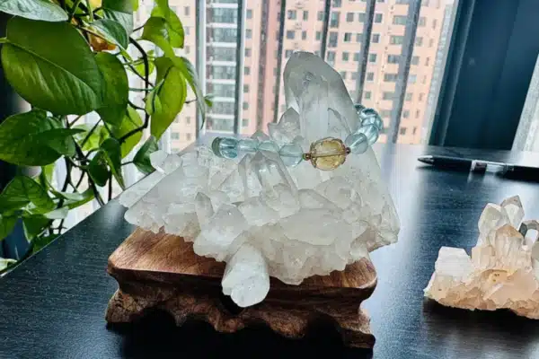 Histoire et traditions du quartz blanc