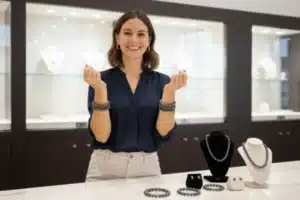 Lire la suite à propos de l’article Hématite : Vertus, origines et propriétés en lithothérapie