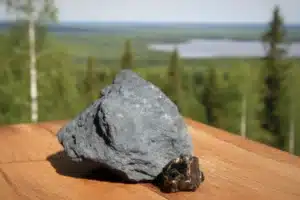 Lire la suite à propos de l’article Shungite danger et effets secondaires ! Mythe ou réalité ?