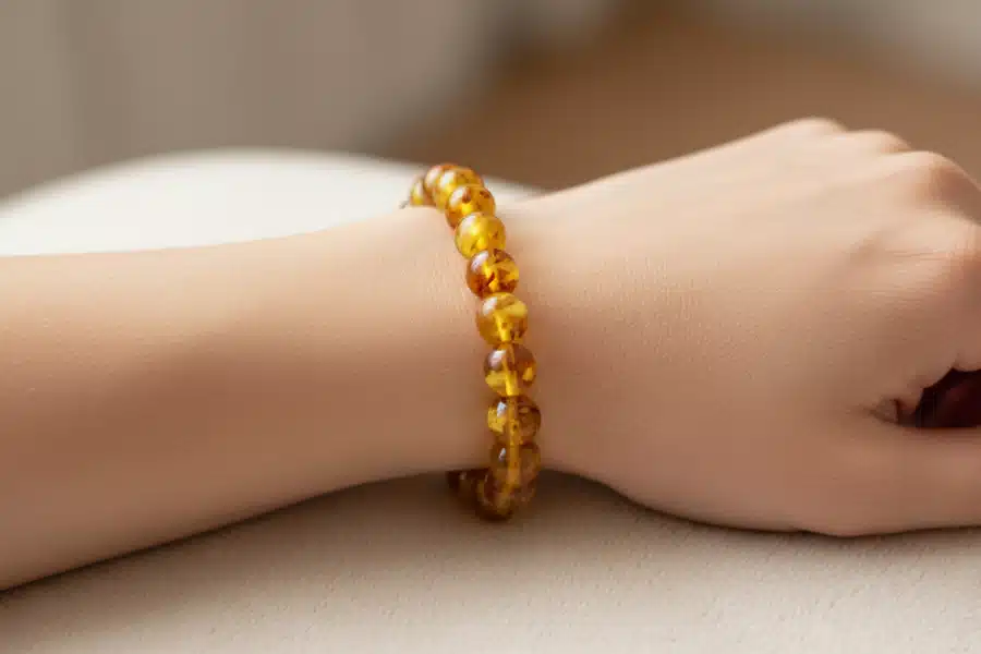 utiliser l'ambre pour ressentir ses bienfaits utiliser l'ambre pour ressentir ses bienfaits